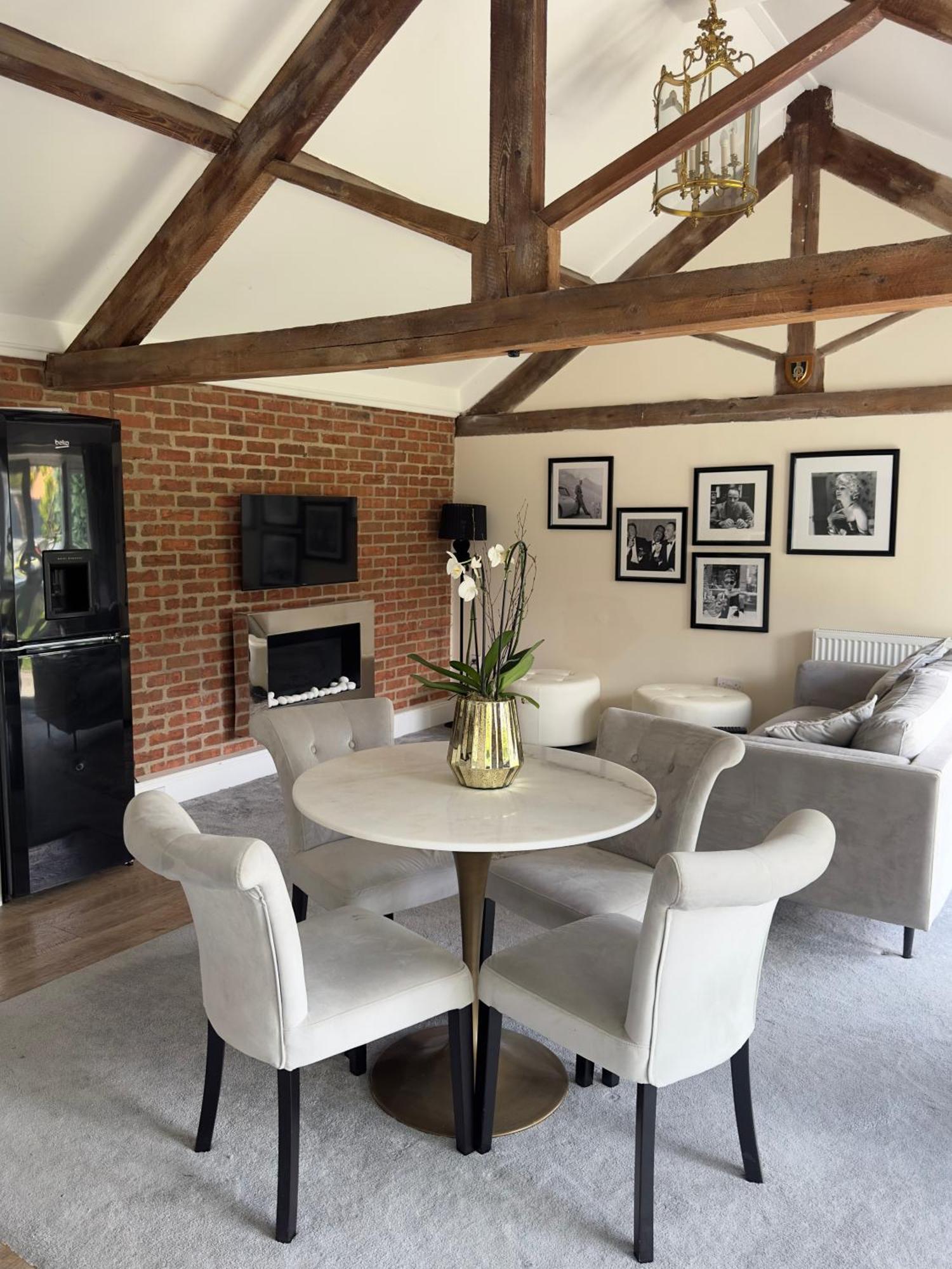 The Luxury Annex At Barmby Moor House Lägenhet York Exteriör bild